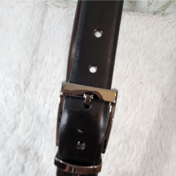 Reversible 38 Inch Belt - Picture 5 of 9
